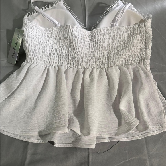 Derek Heart White Lace Peplum Camisole - Picture 6 of 10